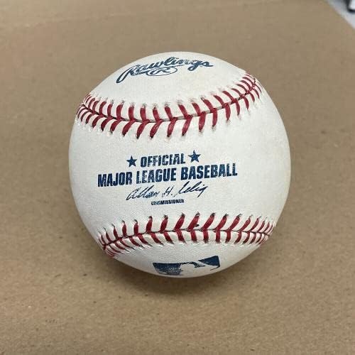 Roy White 6 NY Yankees, OMLB Beyzbol Otomobilini B & E Hologram İmzalı Beyzbol Toplarıyla İmzaladı