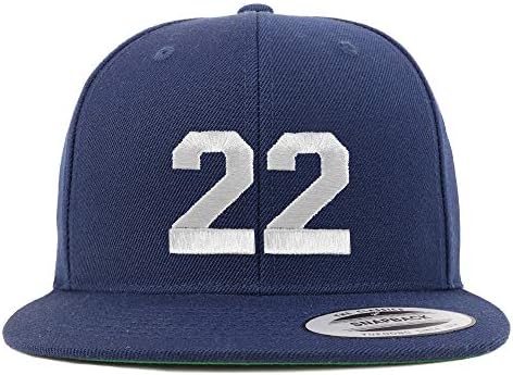 Trendy Giyim Mağazası Numarası 22 Beyaz İplik İşlemeli Düz Fatura Snapback Beyzbol Şapkası